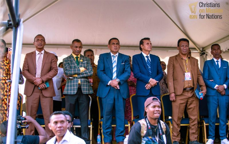 🔥 Gratien De Souza | Une première historique au cœur de la Place du 13 Mai : trois jours de croisade qui ont marqué Madagascar 🇲🇬
